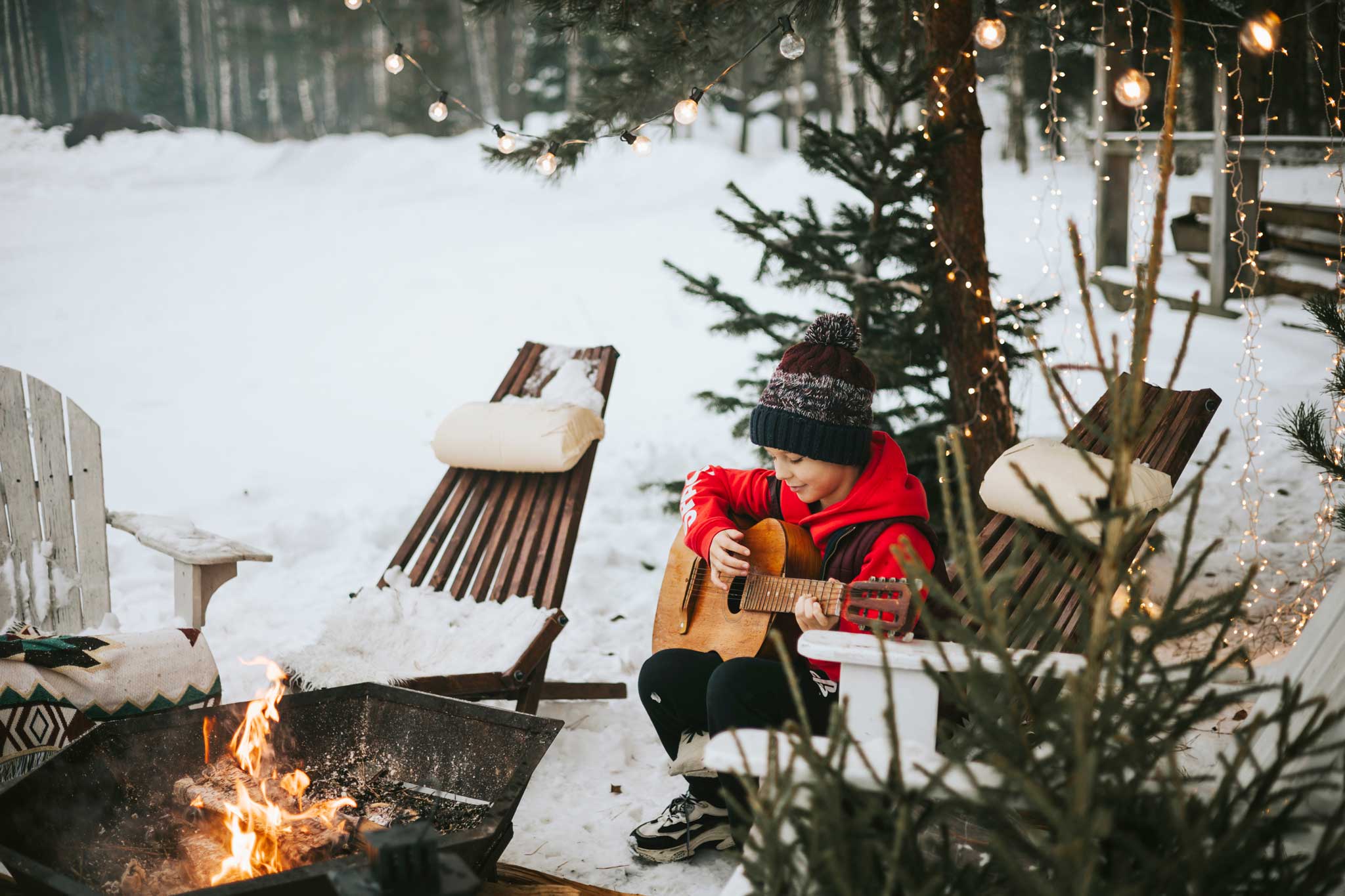 Musizieren im Schnee beim Weihnachtsurlaub in Kärnten